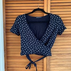 Brandy Melville tie-up top